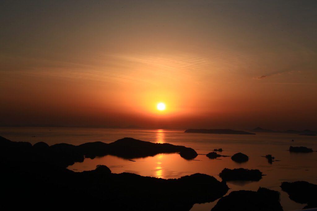 展海峰から見た夕陽